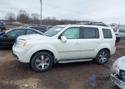 2013 Honda Pilot Touring z USA, uszkodzony, nr VIN 5FNYF3H90DB023520